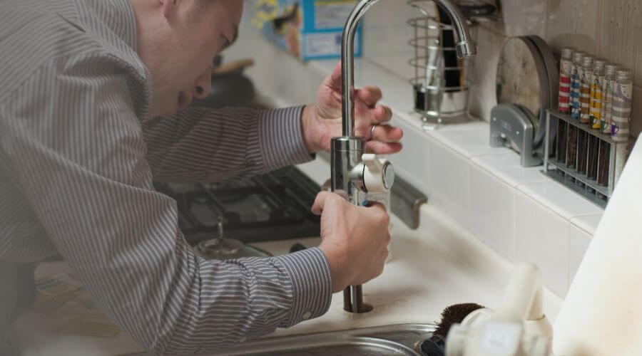 Local tankless water heater installation in Stoy, IL